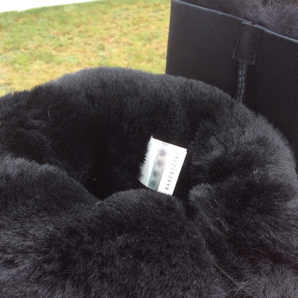 UGG Bailey Bow II diagonal stripe - Picture 6 of 7